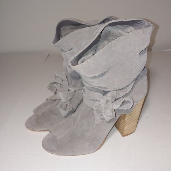 Nine West Ronia Suede Slouchy Peep Toe Ankle Tie up Booties Size 7.5 Grey - Picture 2 of 8